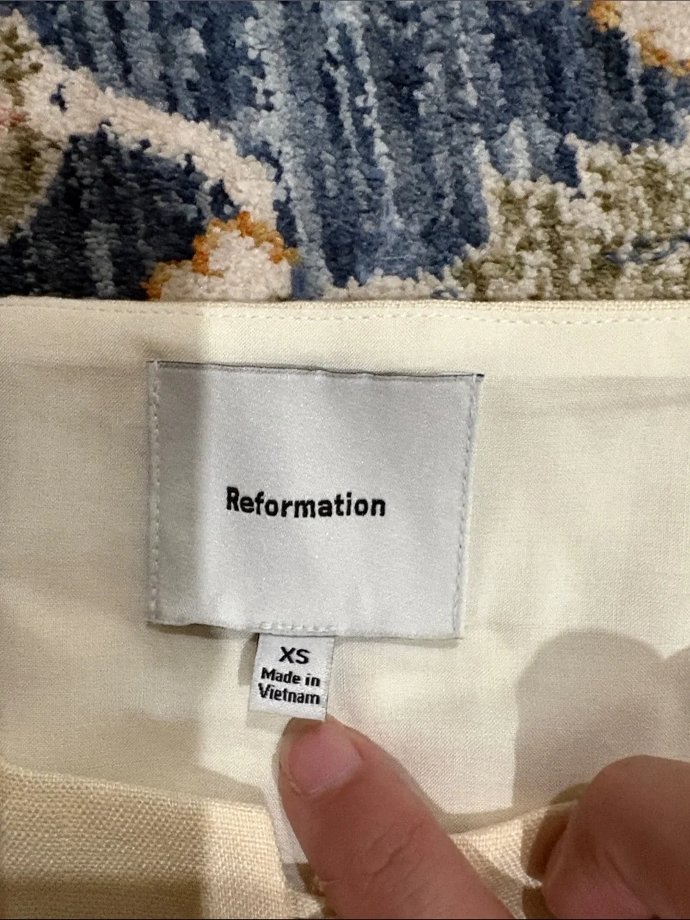 Reformation “Addison” Cream Linen Vest/Shell top with covered buttons - Picture 3 of 4